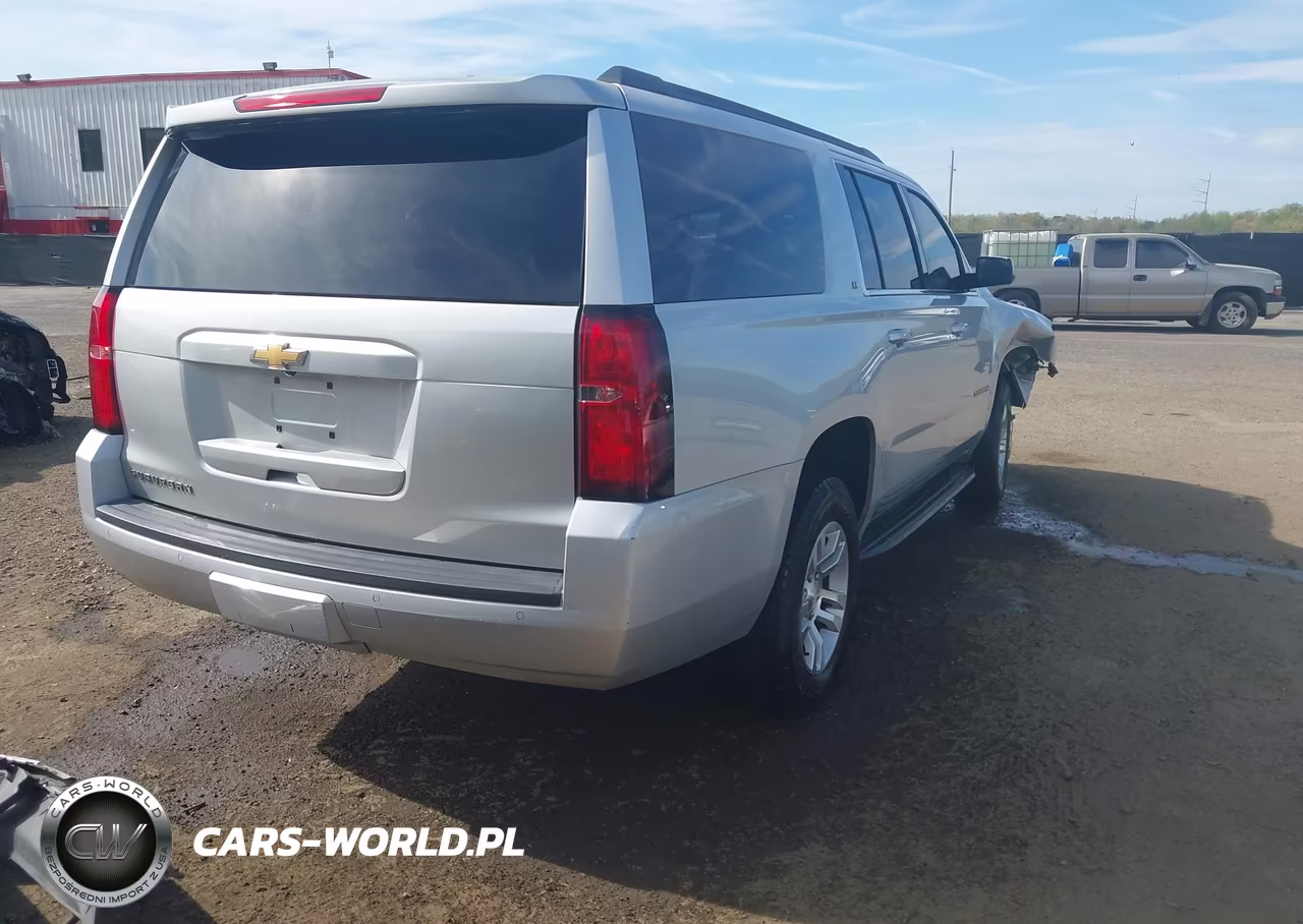 2019 Chevrolet Suburban Lt VIN:1GNSKHKC9KR284307 - 4