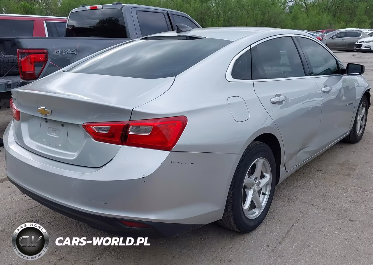 2017 Chevrolet Malibu Ls VIN:1G1ZB5ST4HF178243 - 4