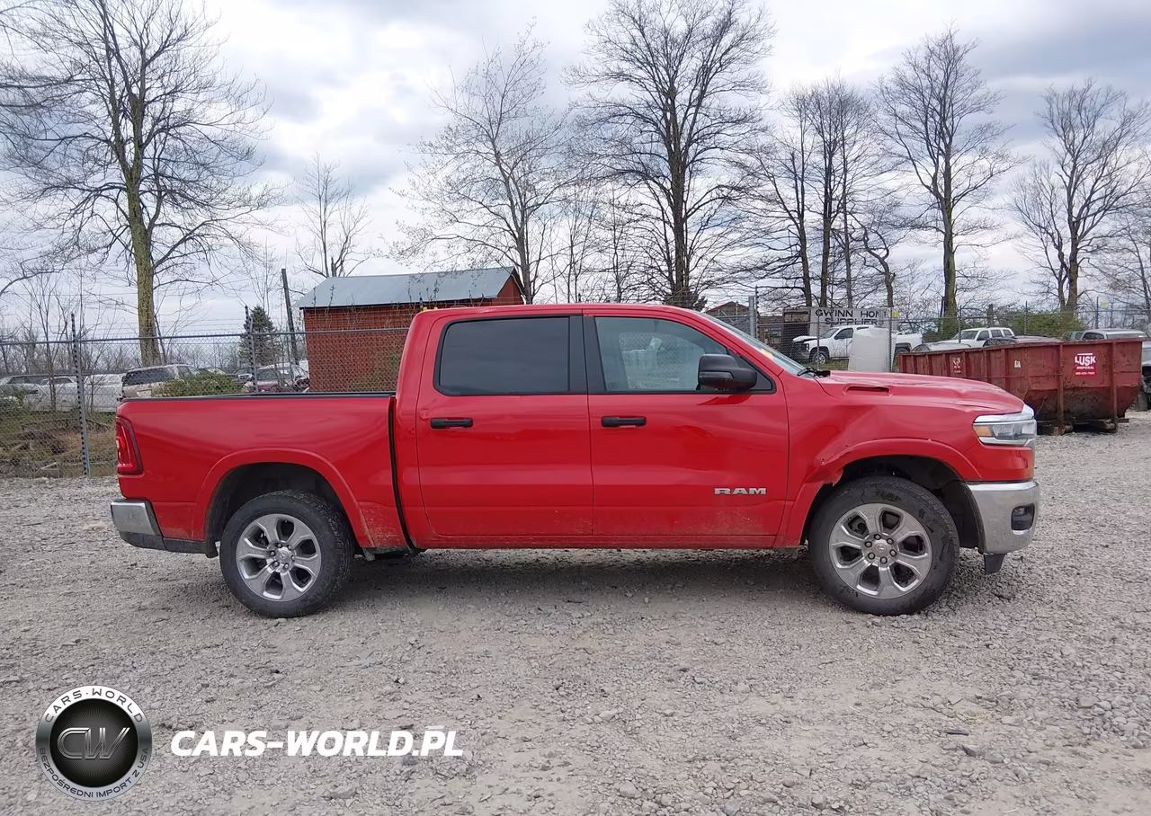 2025 Ram 1500 Big Horn 4X4 5'7 Box VIN:1C6RRFFG0SN754033 - 13