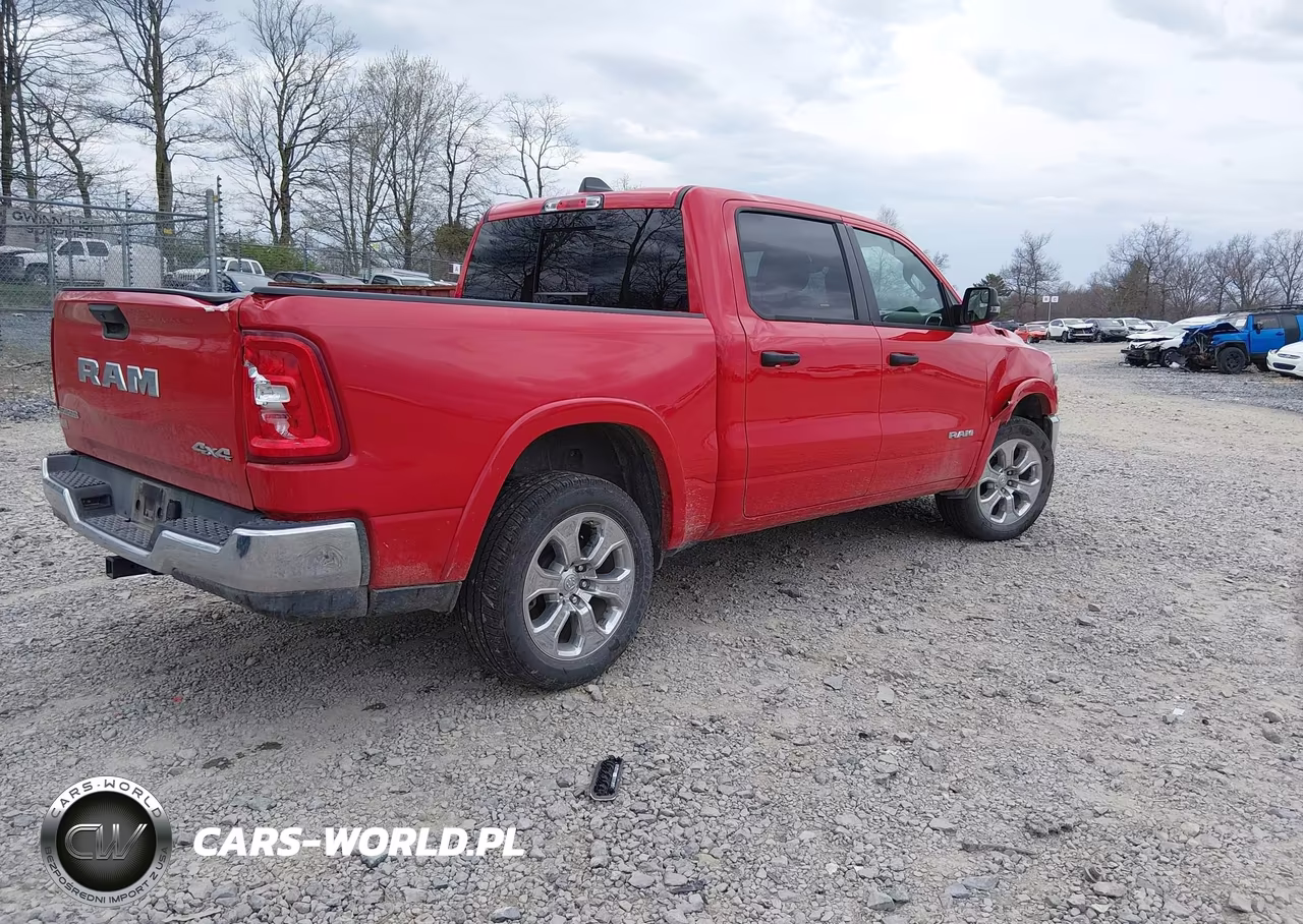 2025 Ram 1500 Big Horn 4X4 5'7 Box VIN:1C6RRFFG0SN754033 - 4