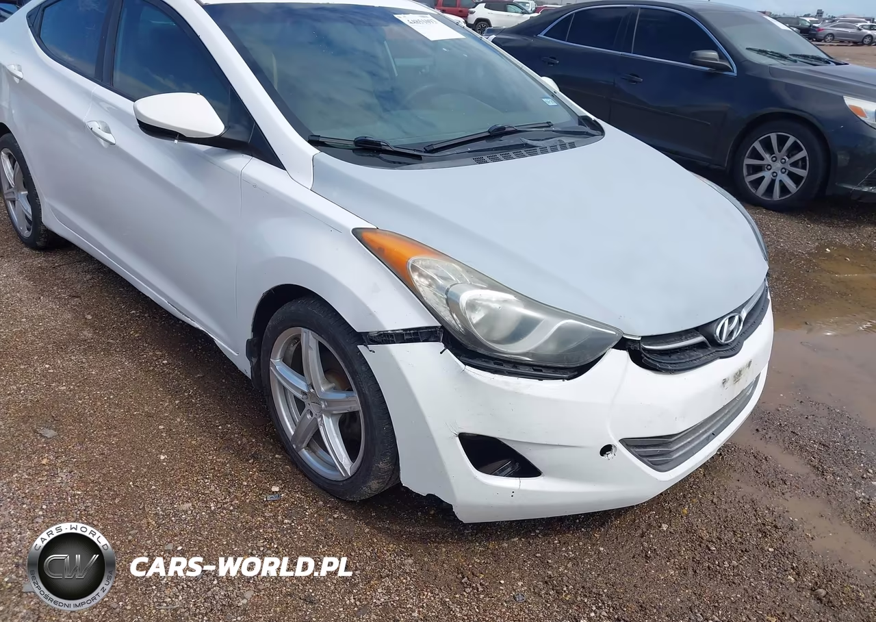2013 Hyundai Elantra Limited VIN:5NPDH4AE8DH406452 - 6