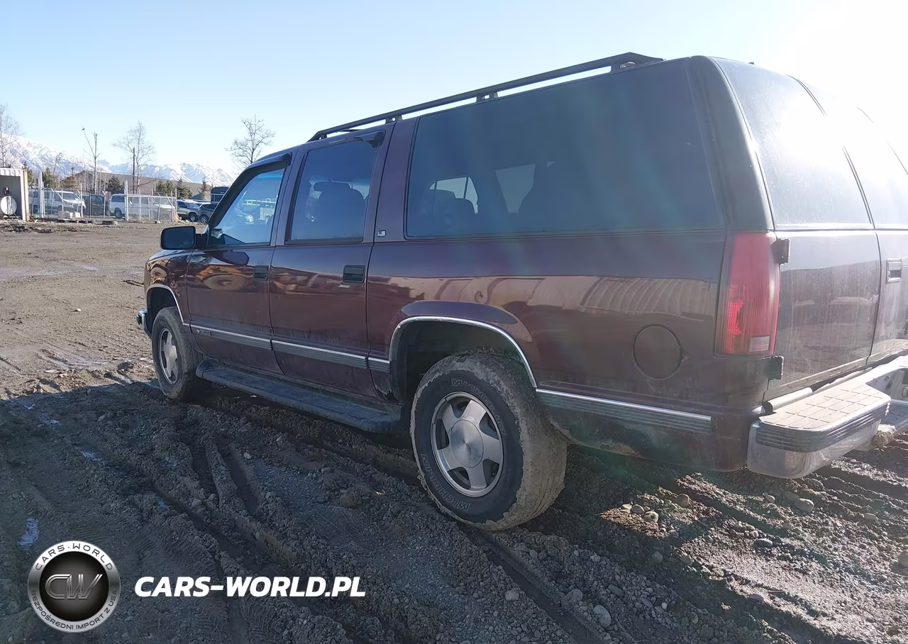 1999 Chevrolet Suburban 1500 VIN:3GNFK16RXXG155569 - 3