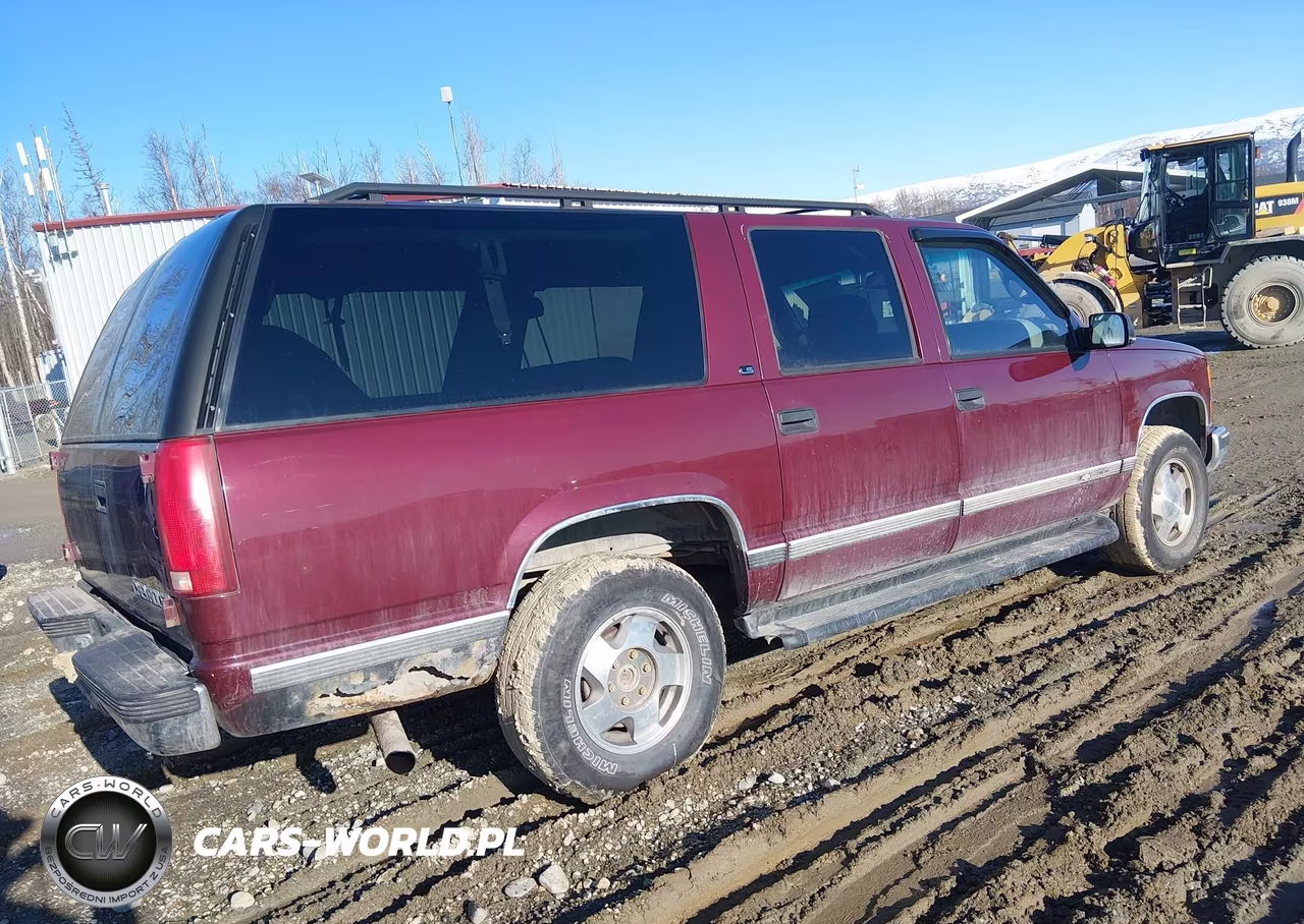 1999 Chevrolet Suburban 1500 VIN:3GNFK16RXXG155569 - 4