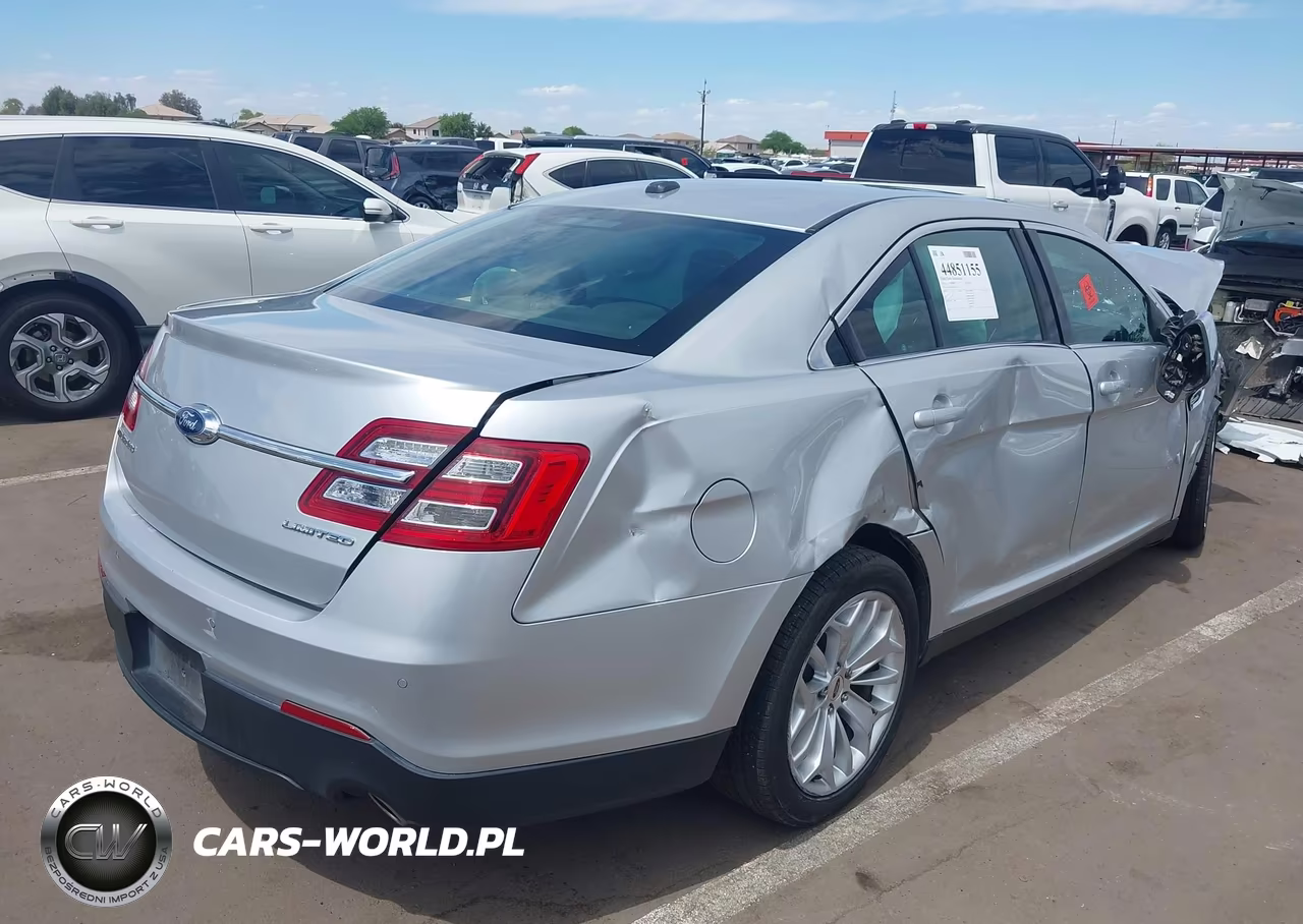 2016 Ford Taurus Limited VIN:1FAHP2F89GG102976 - 4