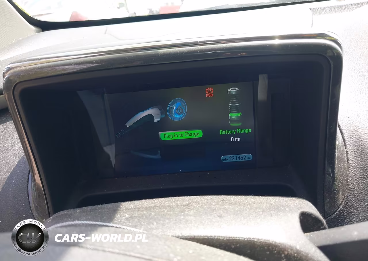 2012 Chevrolet Volt VIN:1G1RB6E4XCU110110 - 7