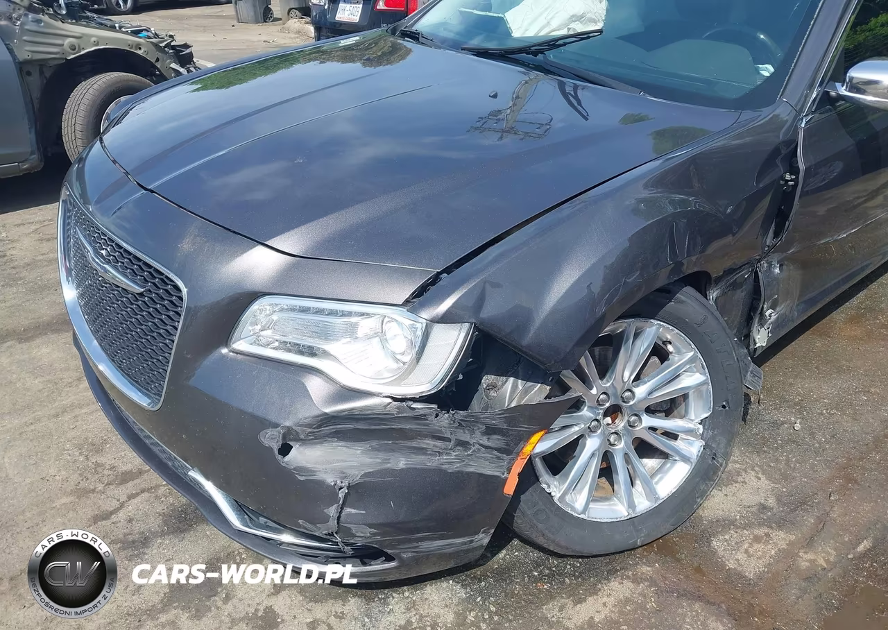 2016 Chrysler 300C VIN:2C3CCAEG6GH294689 - 6