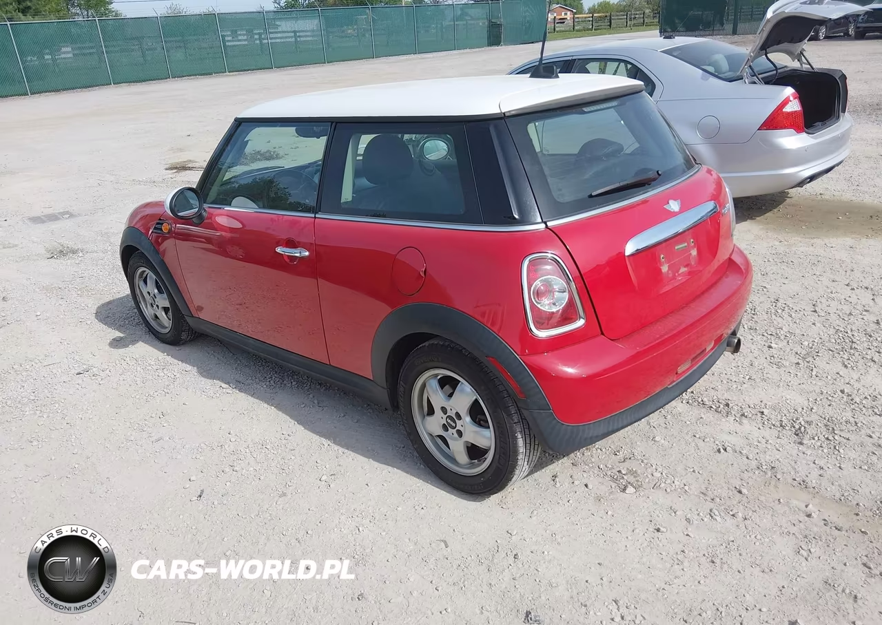2011 Mini Cooper VIN:WMWSU3C51BT099383 - 3