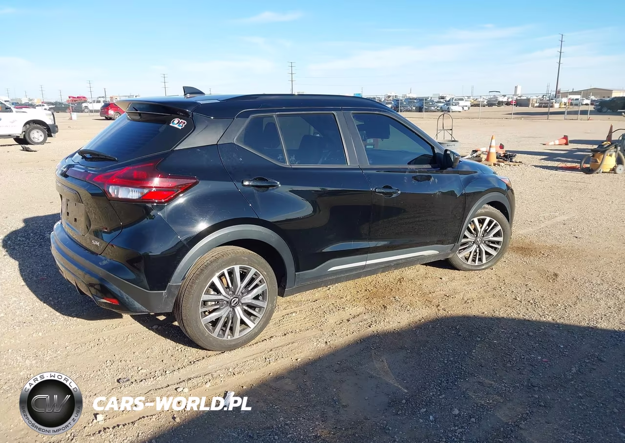 2024 Nissan Kicks Sr Xtronic Cvt VIN:3N1CP5DV2RL513264 - 4