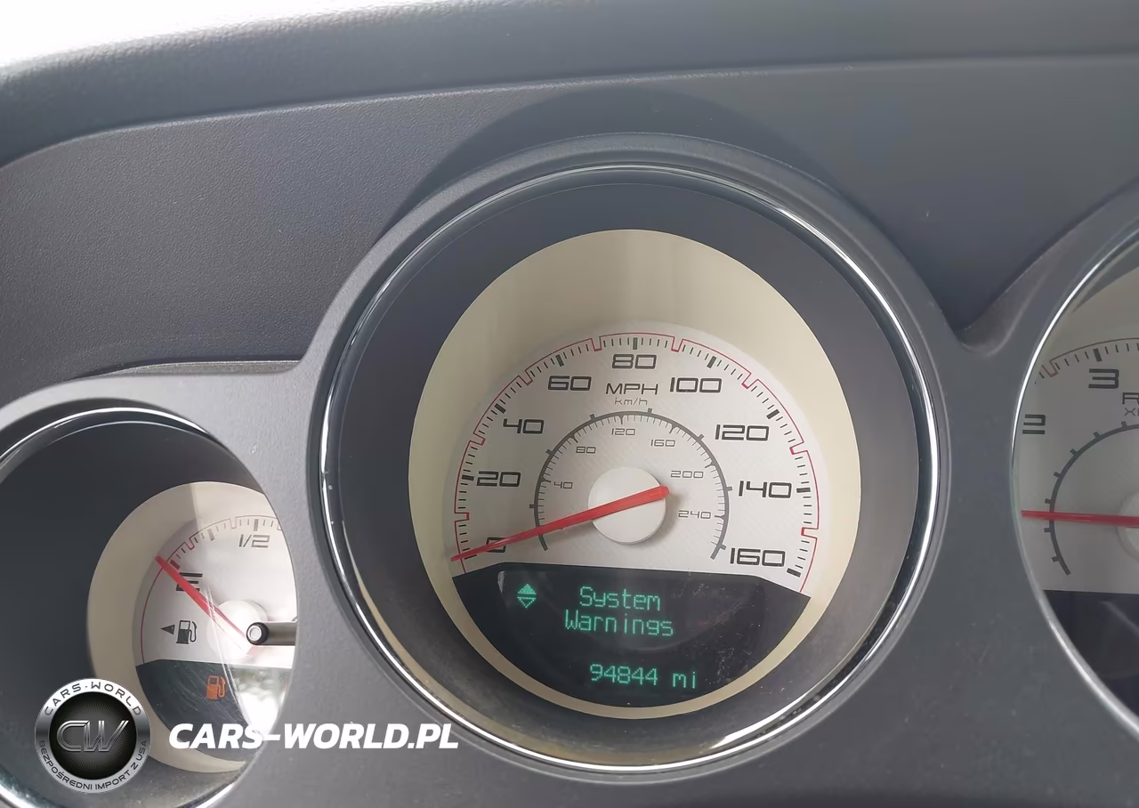 2013 Dodge Challenger R-T Plus VIN:2C3CDYBTXDH741818 - 16