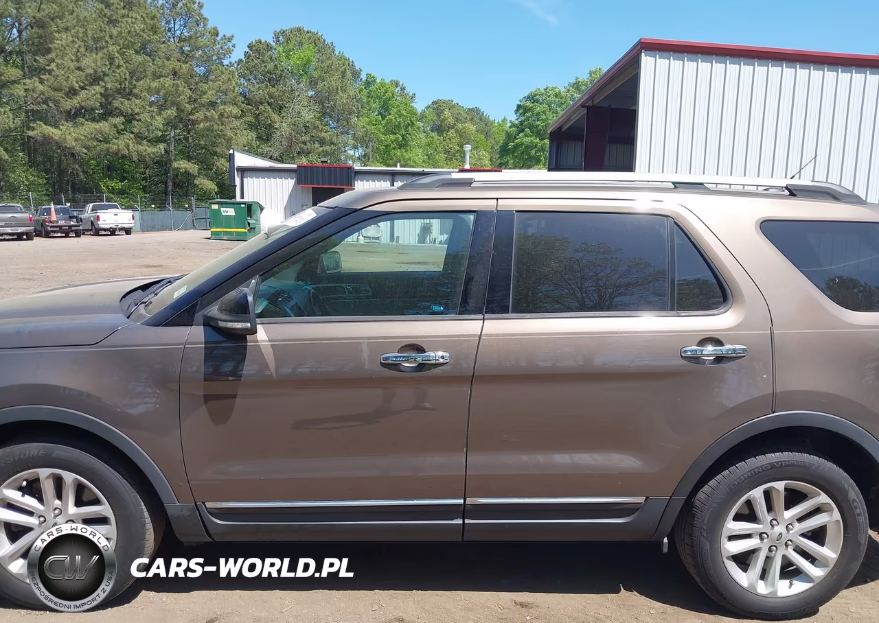 2015 Ford Explorer Xlt VIN:1FM5K7D95FGB47105 - 14