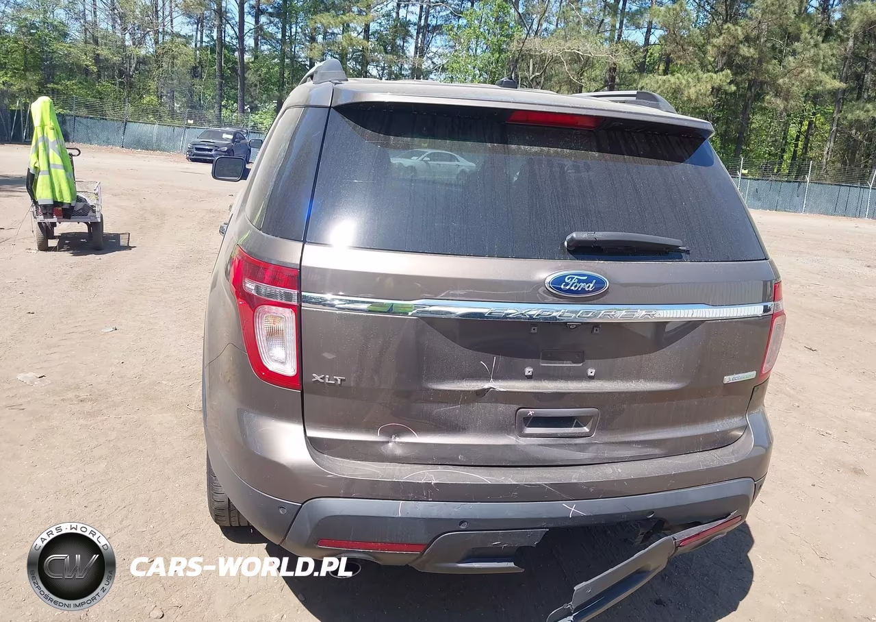 2015 Ford Explorer Xlt VIN:1FM5K7D95FGB47105 - 16