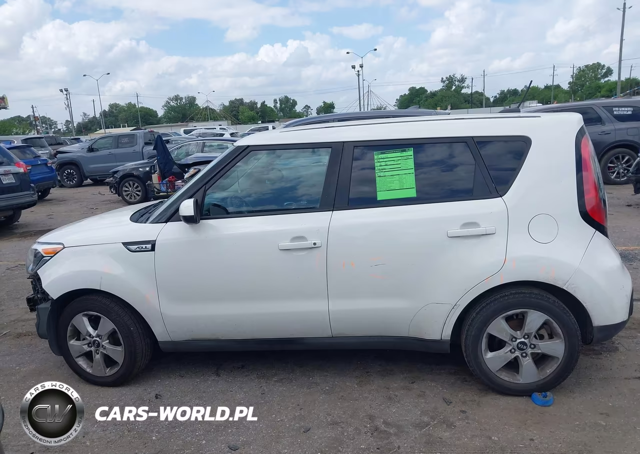 2017 Kia Soul VIN:KNDJN2A2XH7437380 - 13