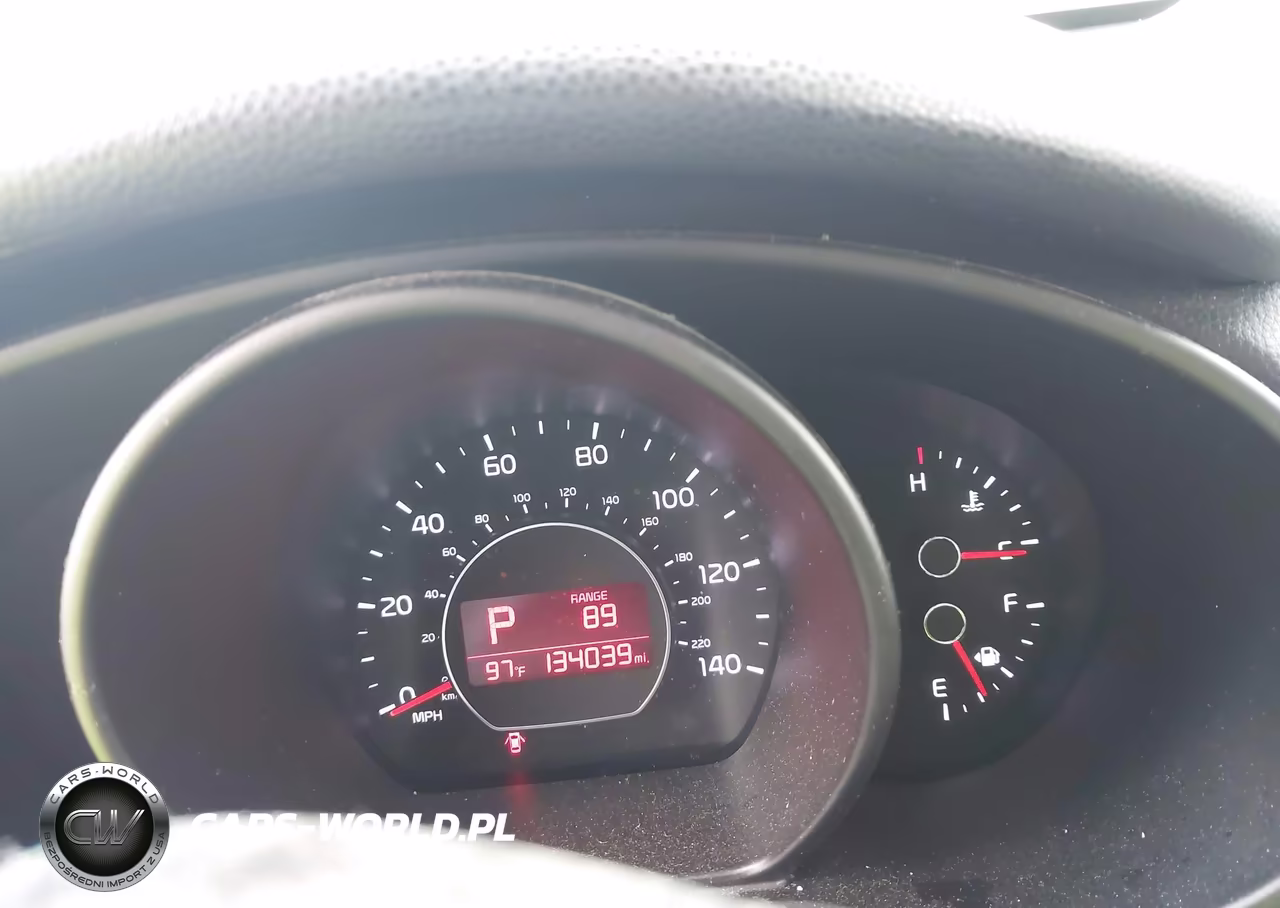 2017 Kia Soul VIN:KNDJN2A2XH7437380 - 7