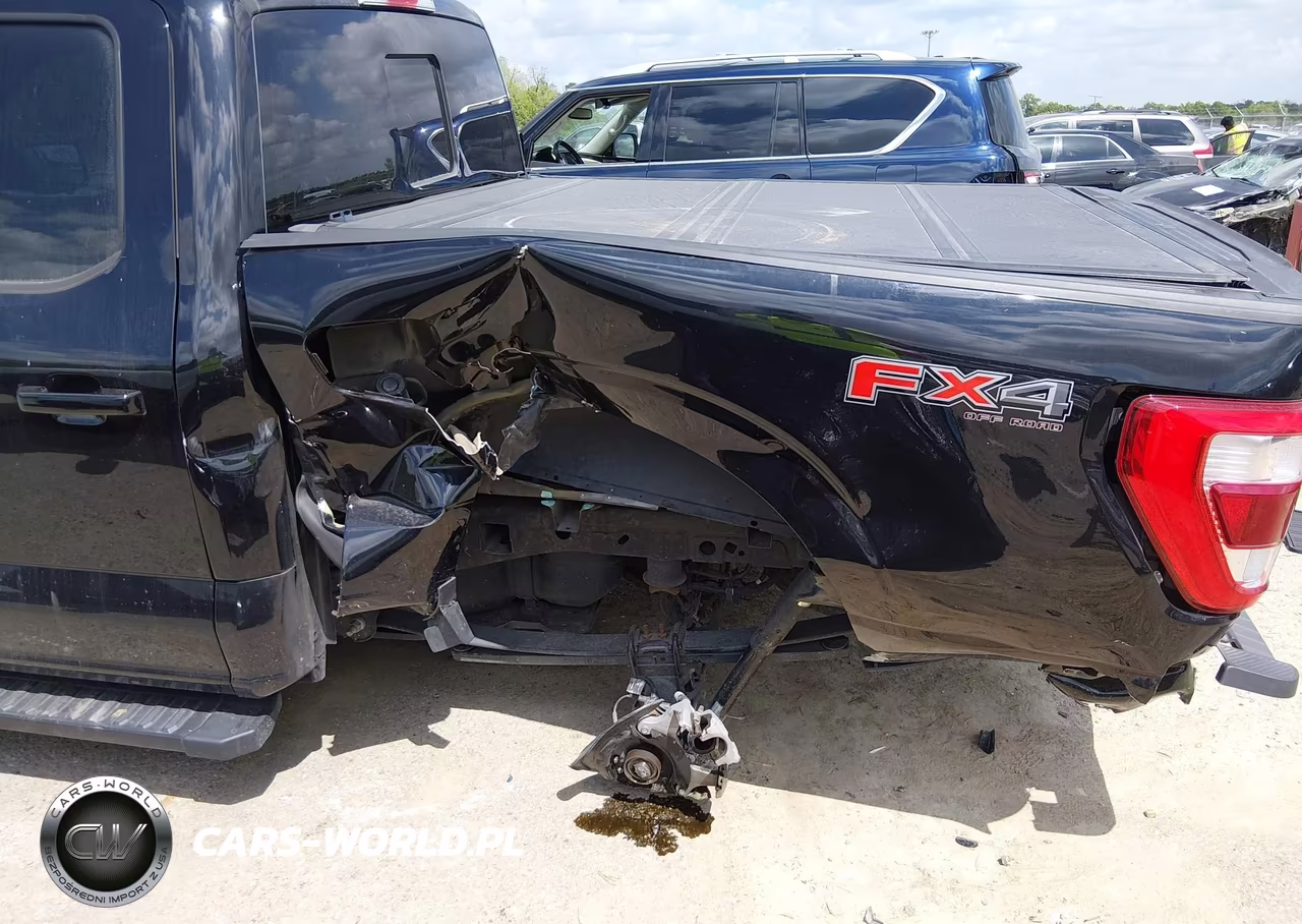 2023 Ford F-150 Lariat VIN:1FTFW1E55PKD45994 - 6