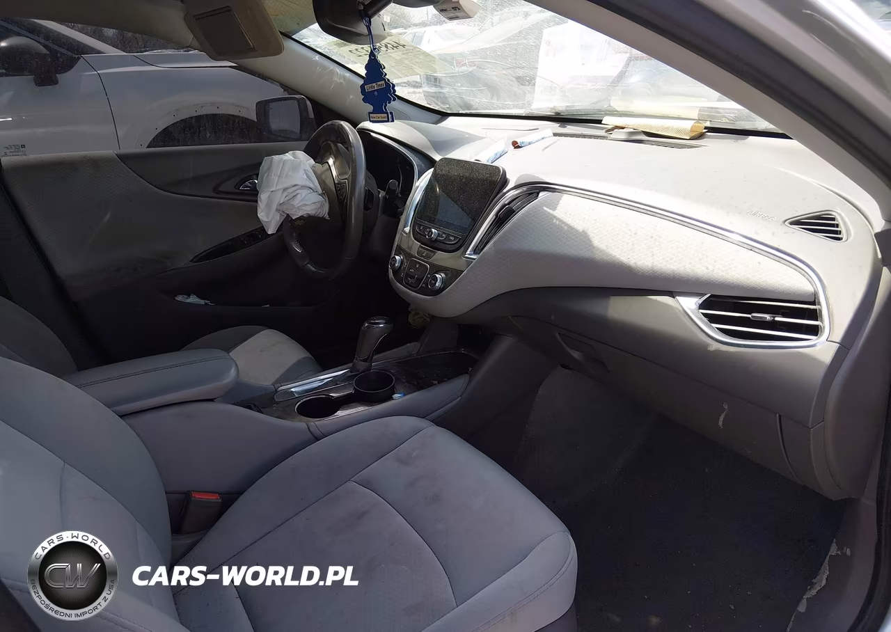 2018 Chevrolet Malibu Lt VIN:1G1ZD5ST1JF206774 - 5