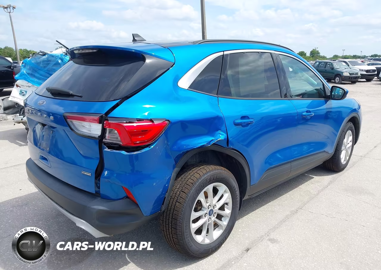 2021 Ford Escape Se Hybrid VIN:1FMCU0BZ1MUB04620 - 4