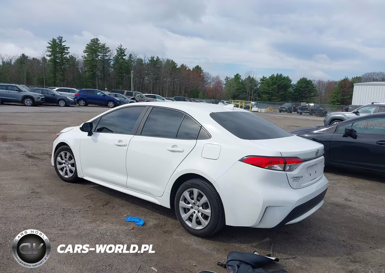 2021 Toyota Corolla Le VIN:JTDEPMAE5MJ150396 - 3