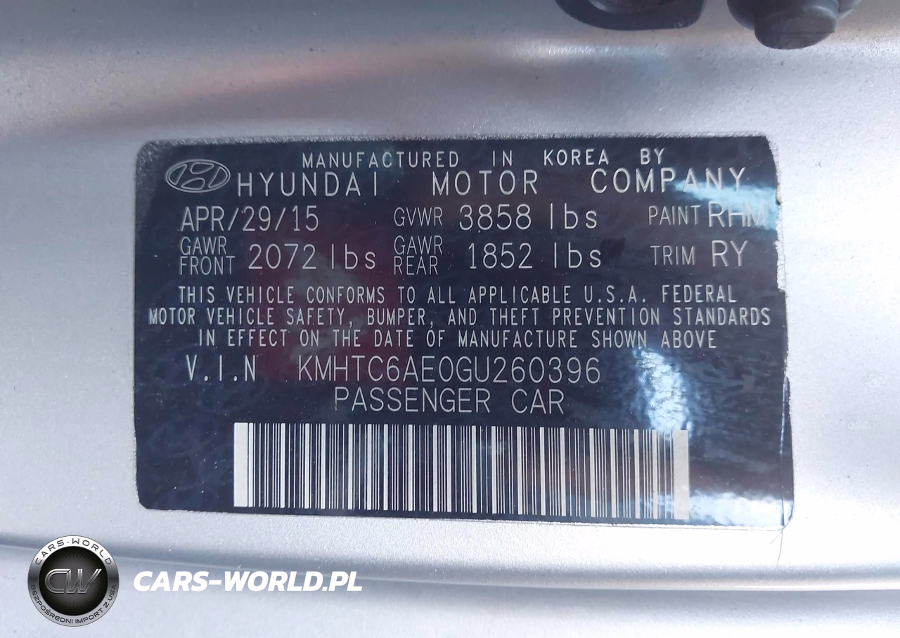 2016 Hyundai Veloster Turbo VIN:KMHTC6AE0GU260396 - 9