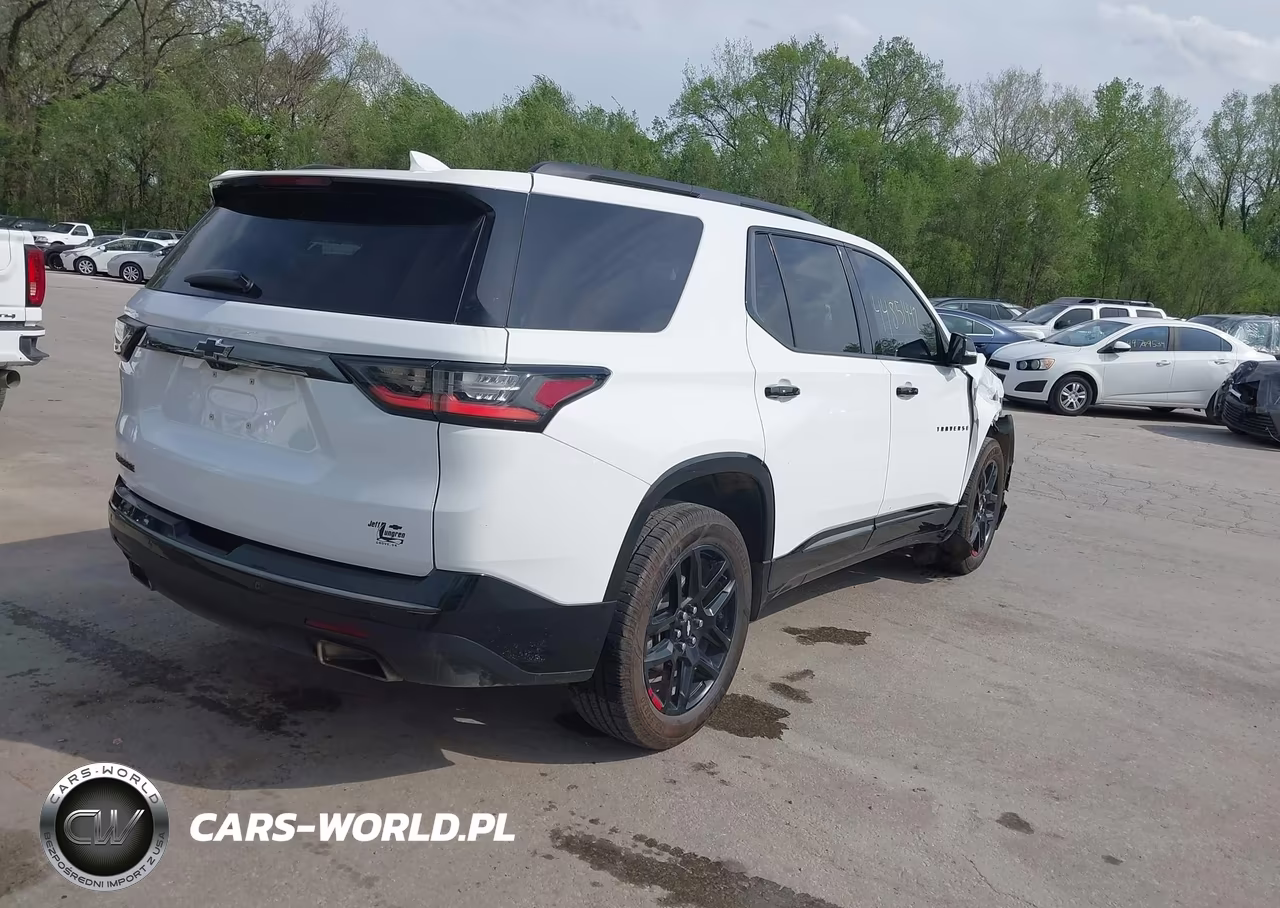 2018 Chevrolet Traverse Premier VIN:1GNERKKW4JJ210676 - 4