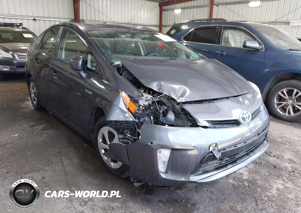 2013 Toyota Prius Two – zdjęcie 1 z 16