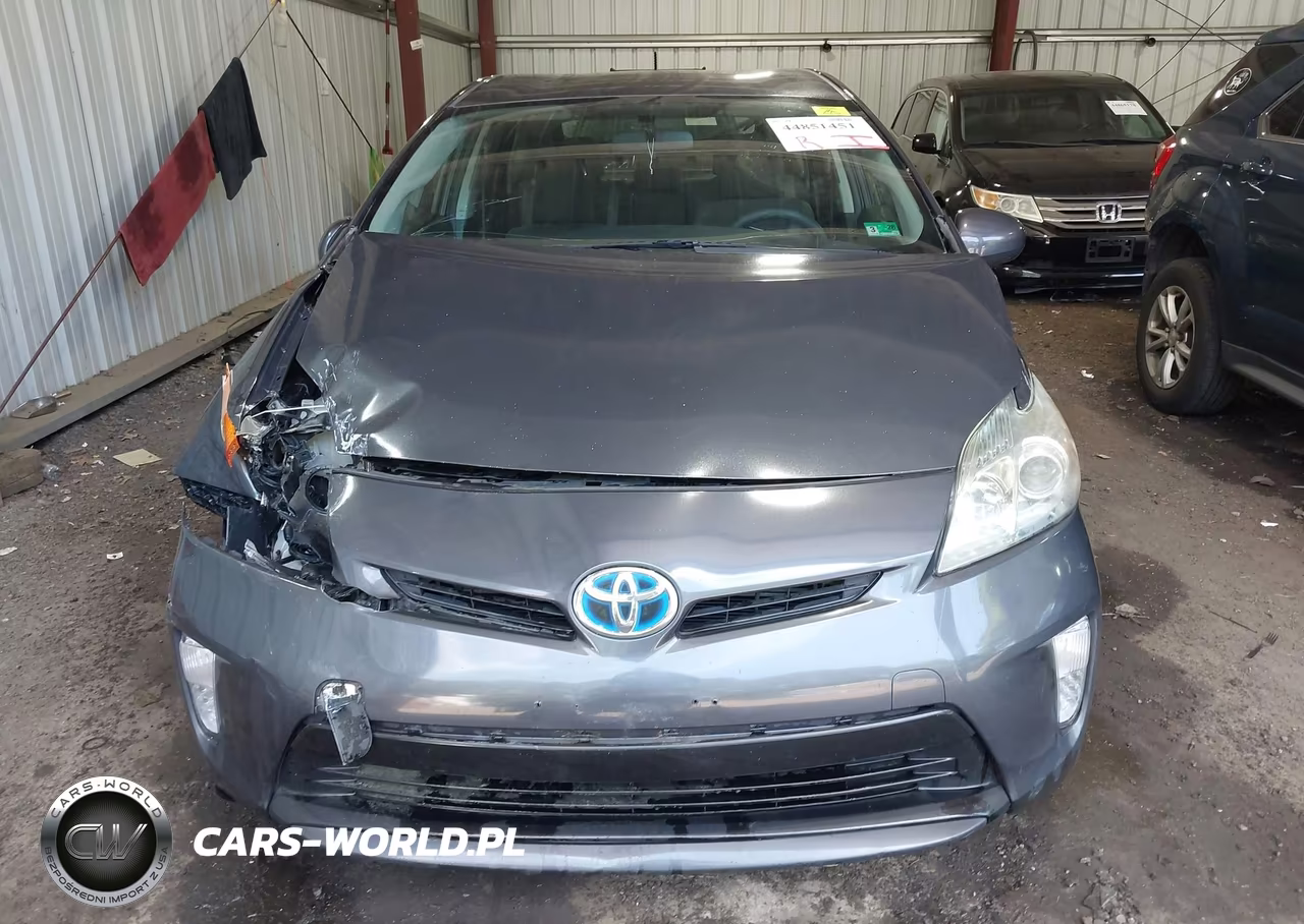 2013 Toyota Prius Two VIN:JTDKN3DU9D1644332 - 12