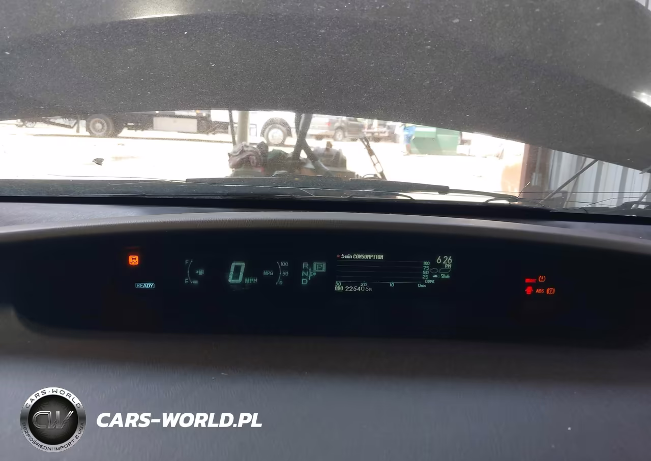 2013 Toyota Prius Two VIN:JTDKN3DU9D1644332 - 7
