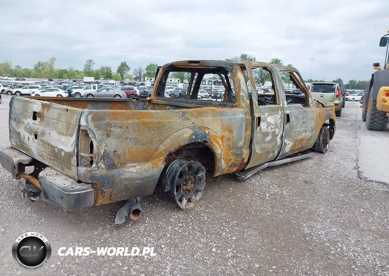 2011 Ford F-350 Xlt VIN:1FT8W3BT2BEB53110 - 4