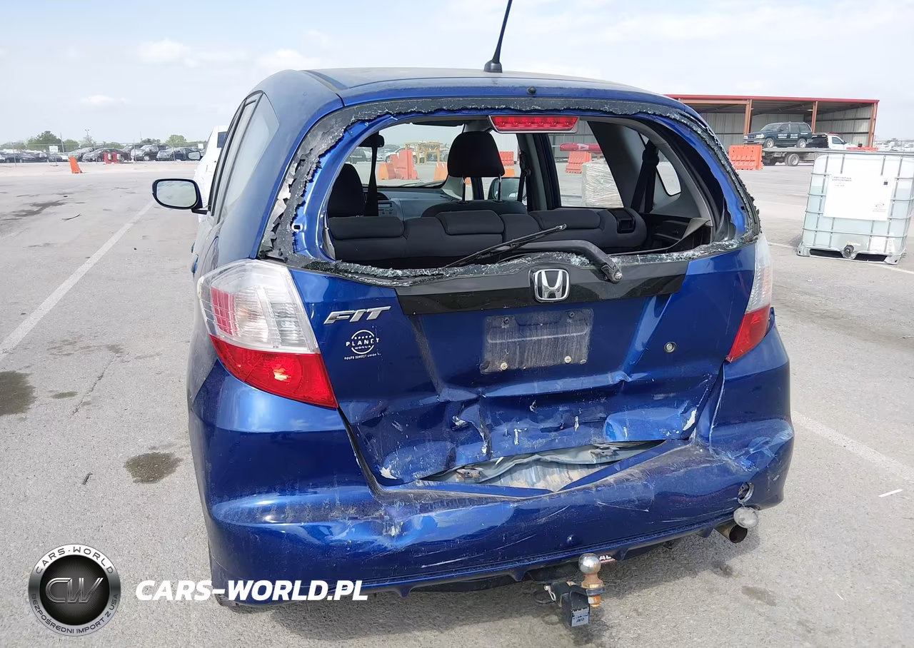 2010 Honda Fit VIN:JHMGE8H28AC000119 - 6