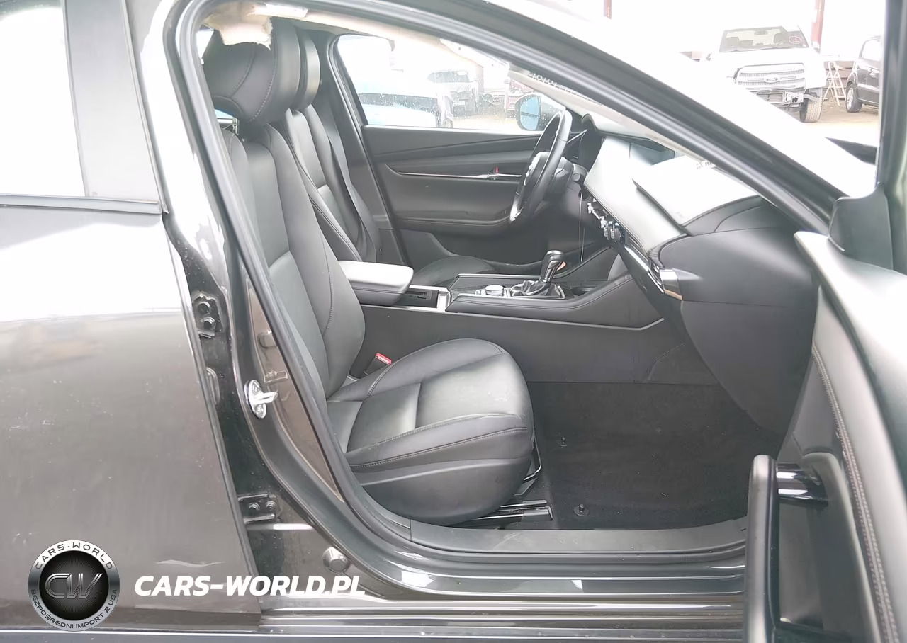 2023 Mazda Mazda3 2.5 S Preferred VIN:3MZBPACM6PM350035 - 5