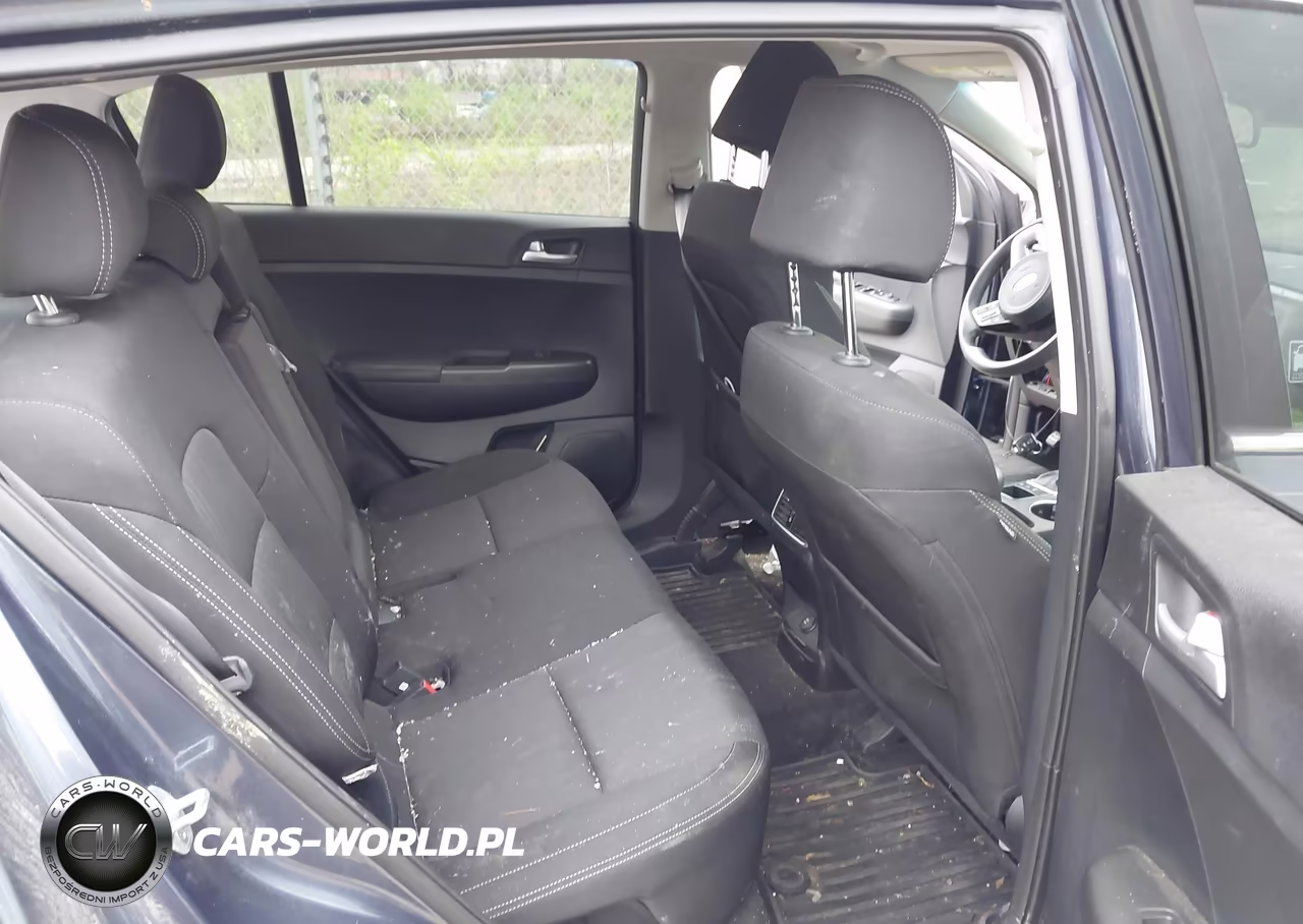 2020 Kia Sportage Lx VIN:KNDPMCAC9L7812373 - 8