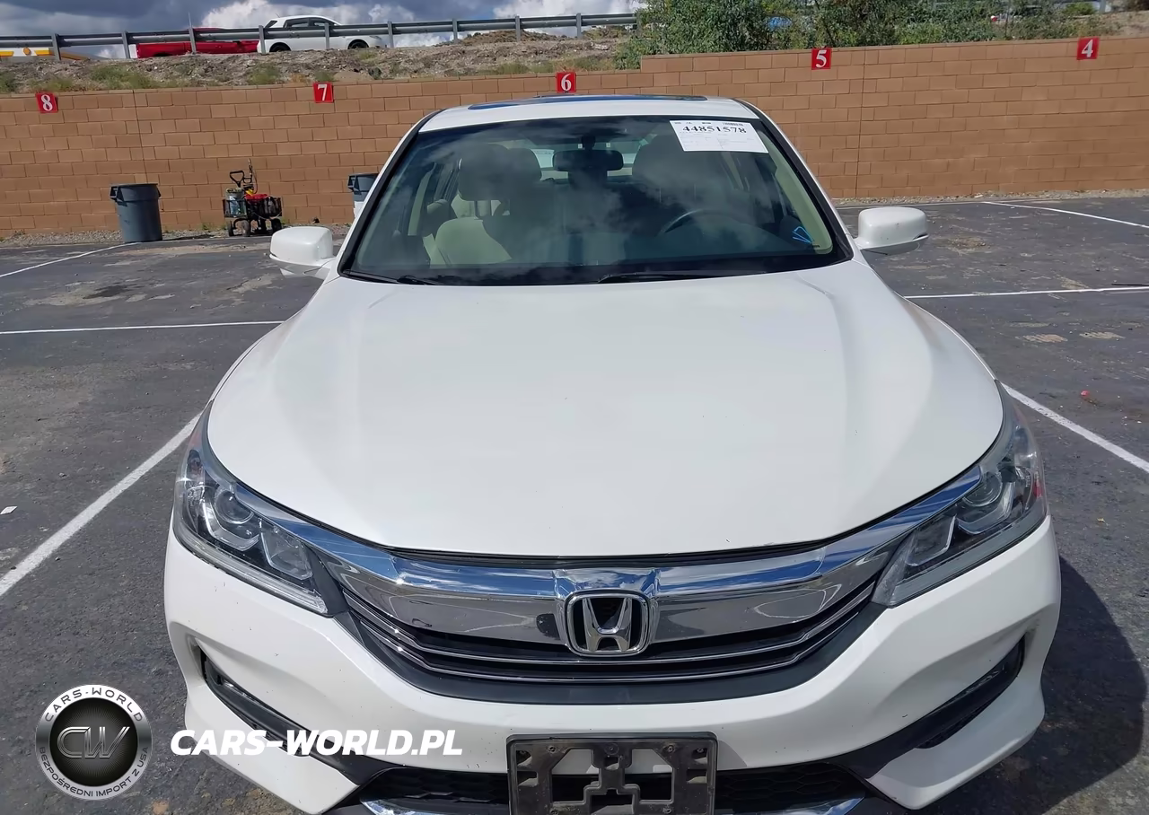 2017 Honda Accord Ex VIN:1HGCR2F75HA214833 - 13