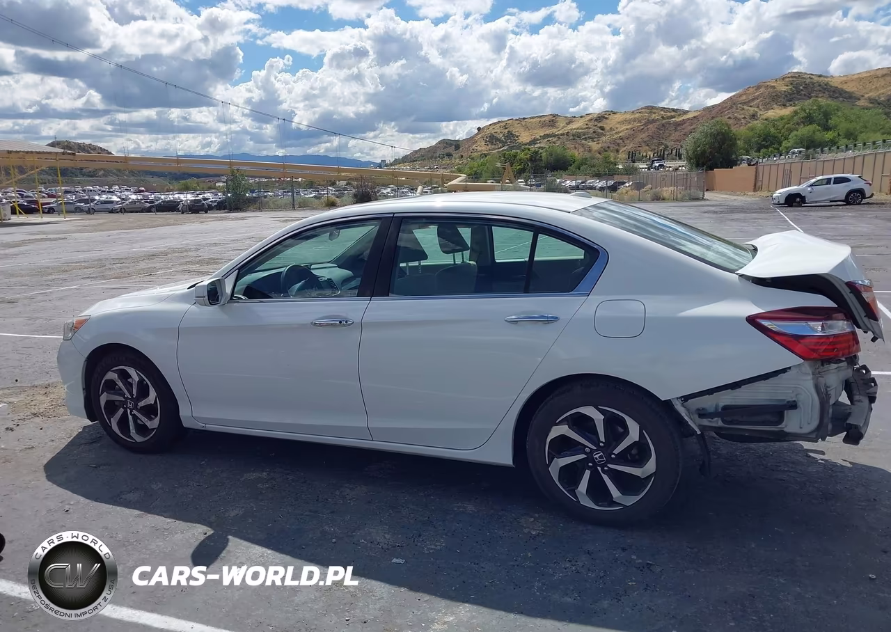 2017 Honda Accord Ex VIN:1HGCR2F75HA214833 - 15