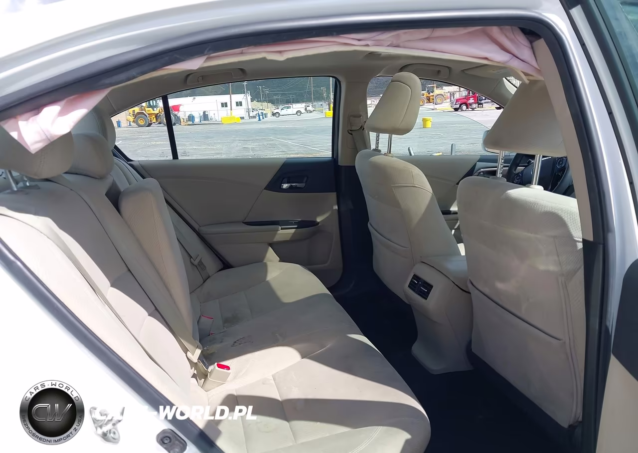 2017 Honda Accord Ex VIN:1HGCR2F75HA214833 - 8