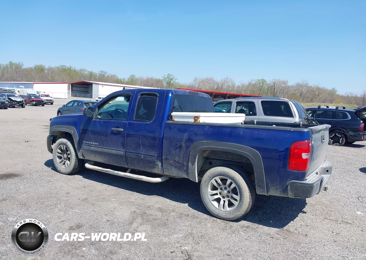 2013 Chevrolet Silverado 1500 Ls VIN:1GCRCREA5DZ111455 - 3