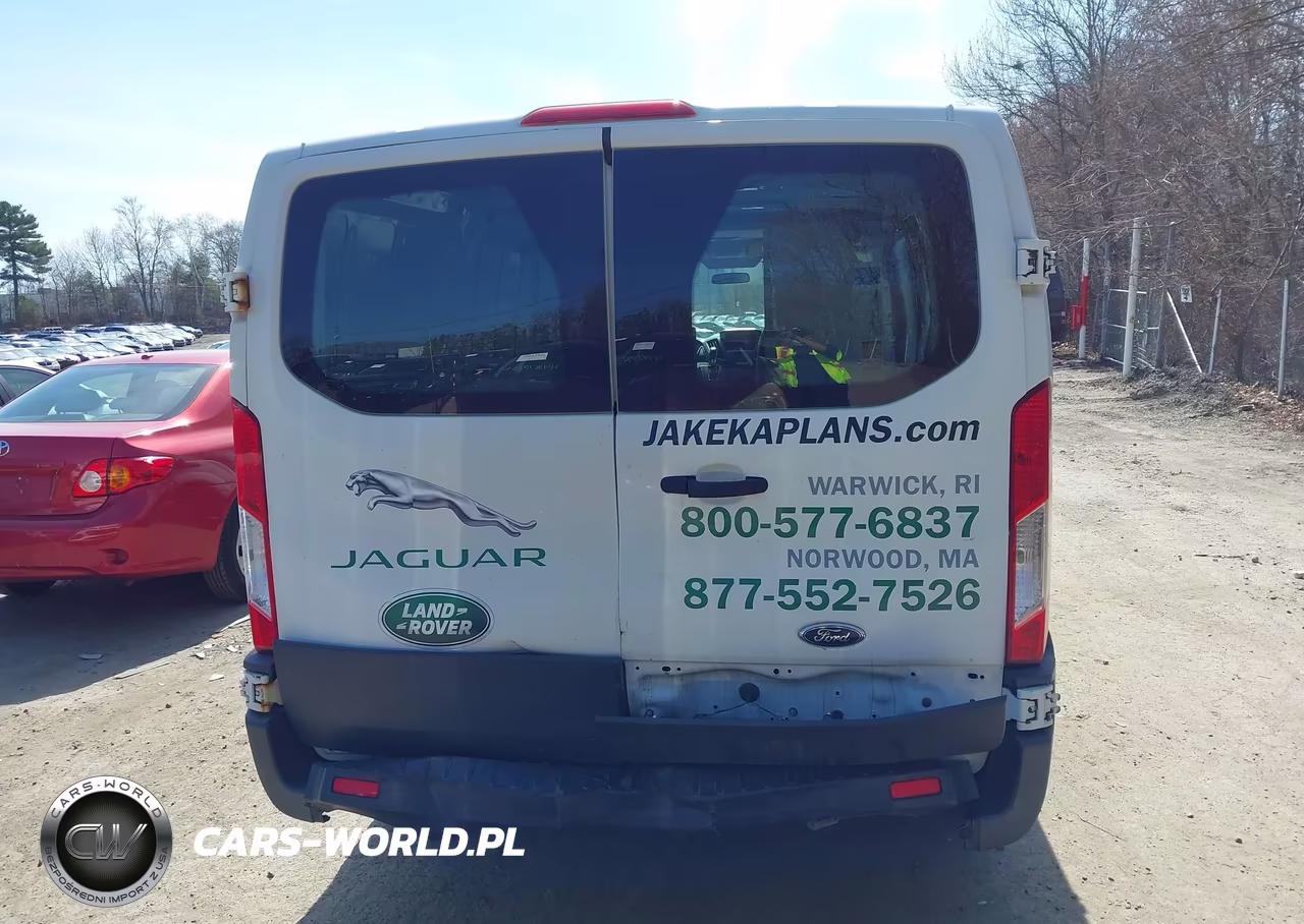 2015 Ford Transit-150 VIN:1FTNE1ZM7FKA11674 - 16