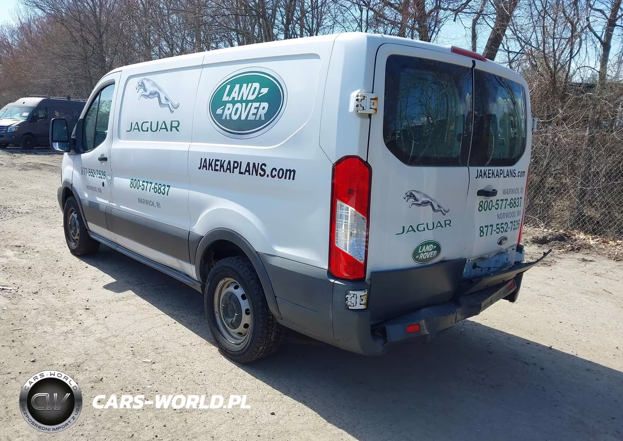 2015 Ford Transit-150 VIN:1FTNE1ZM7FKA11674 - 3
