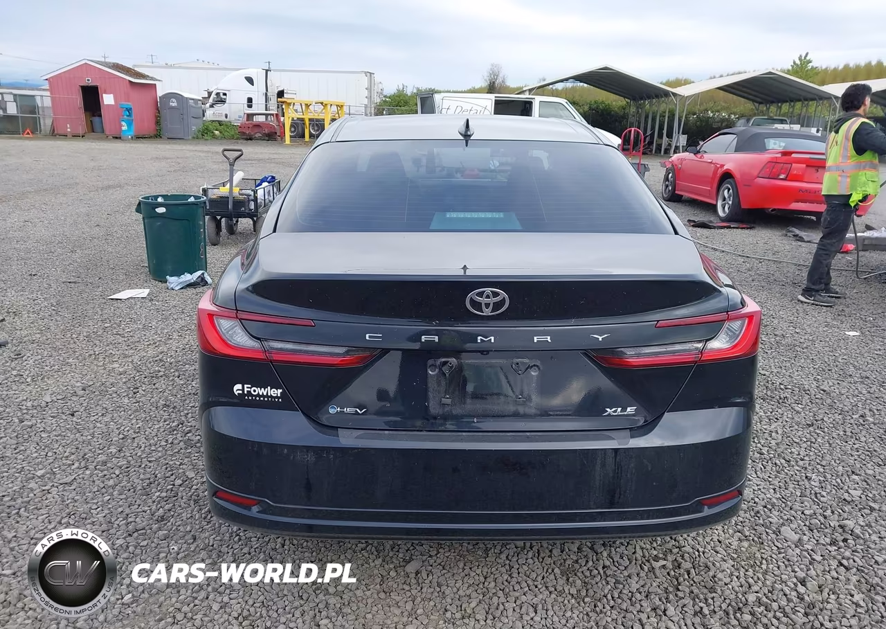 2025 Toyota Camry Xle VIN:4T1DAACK8SU174441 - 17