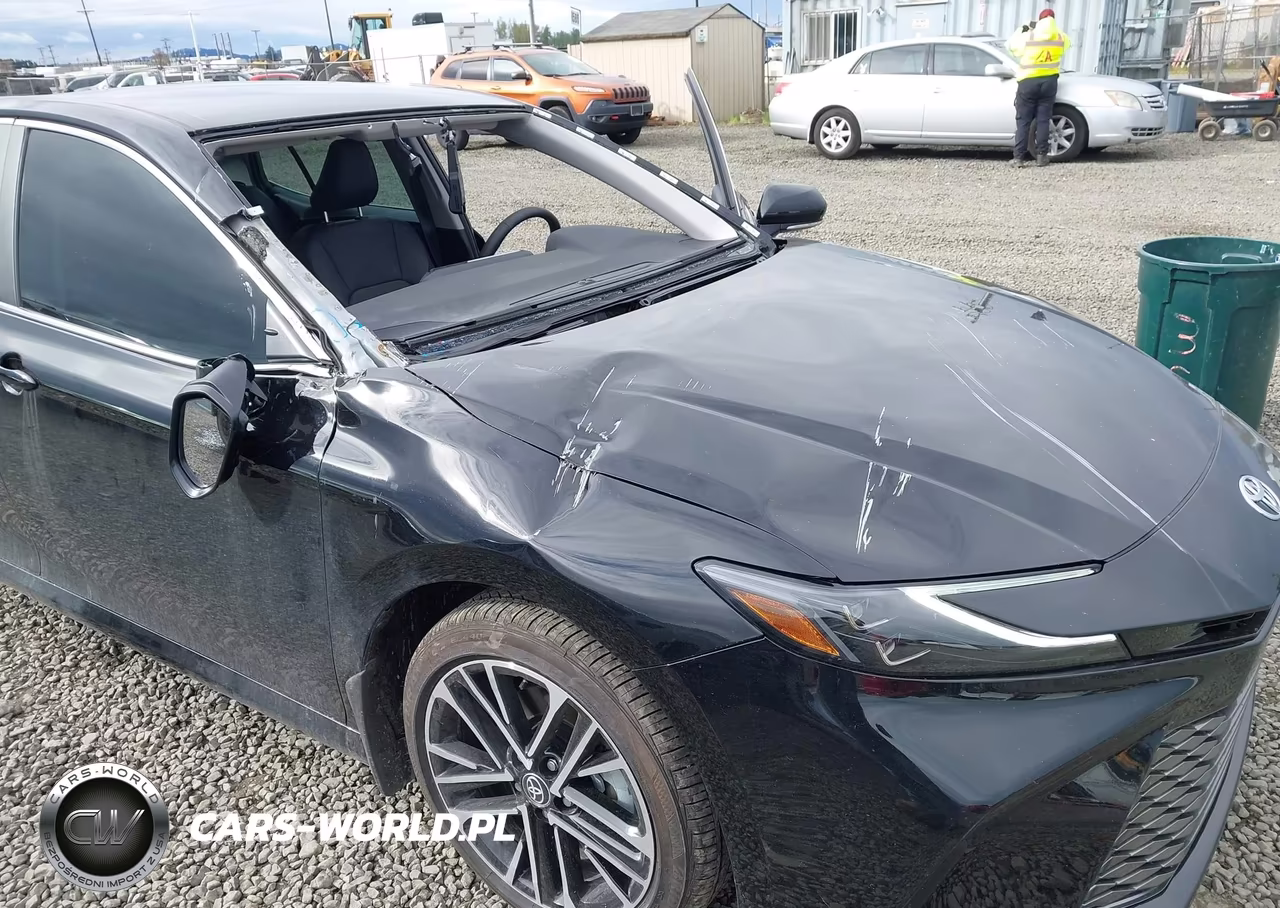 2025 Toyota Camry Xle VIN:4T1DAACK8SU174441 - 6
