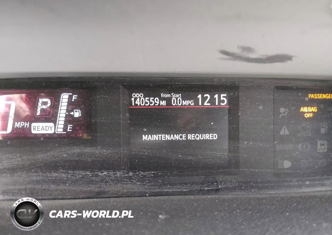 2015 Toyota Prius C One VIN:JTDKDTB38F1581806 - 15