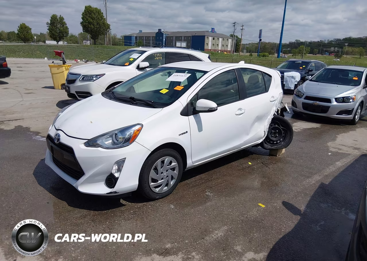 2015 Toyota Prius C One VIN:JTDKDTB38F1581806 - 2