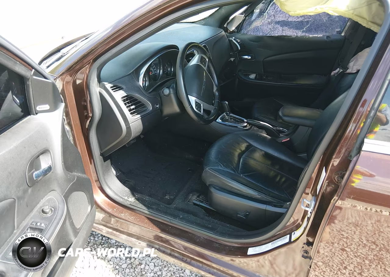 2013 Chrysler 200 Limited VIN:1C3CCBCG8DN614980 - 5