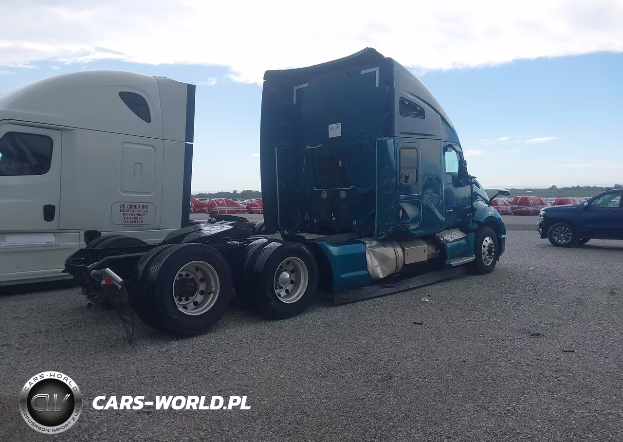 2019 Kenworth T680 VIN:1XKYDP9XXKJ257152 - 4