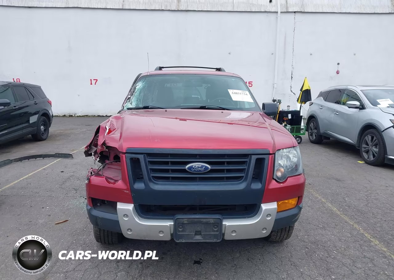 2008 Ford Explorer Xlt VIN:1FMEU73888UA13969 - 12