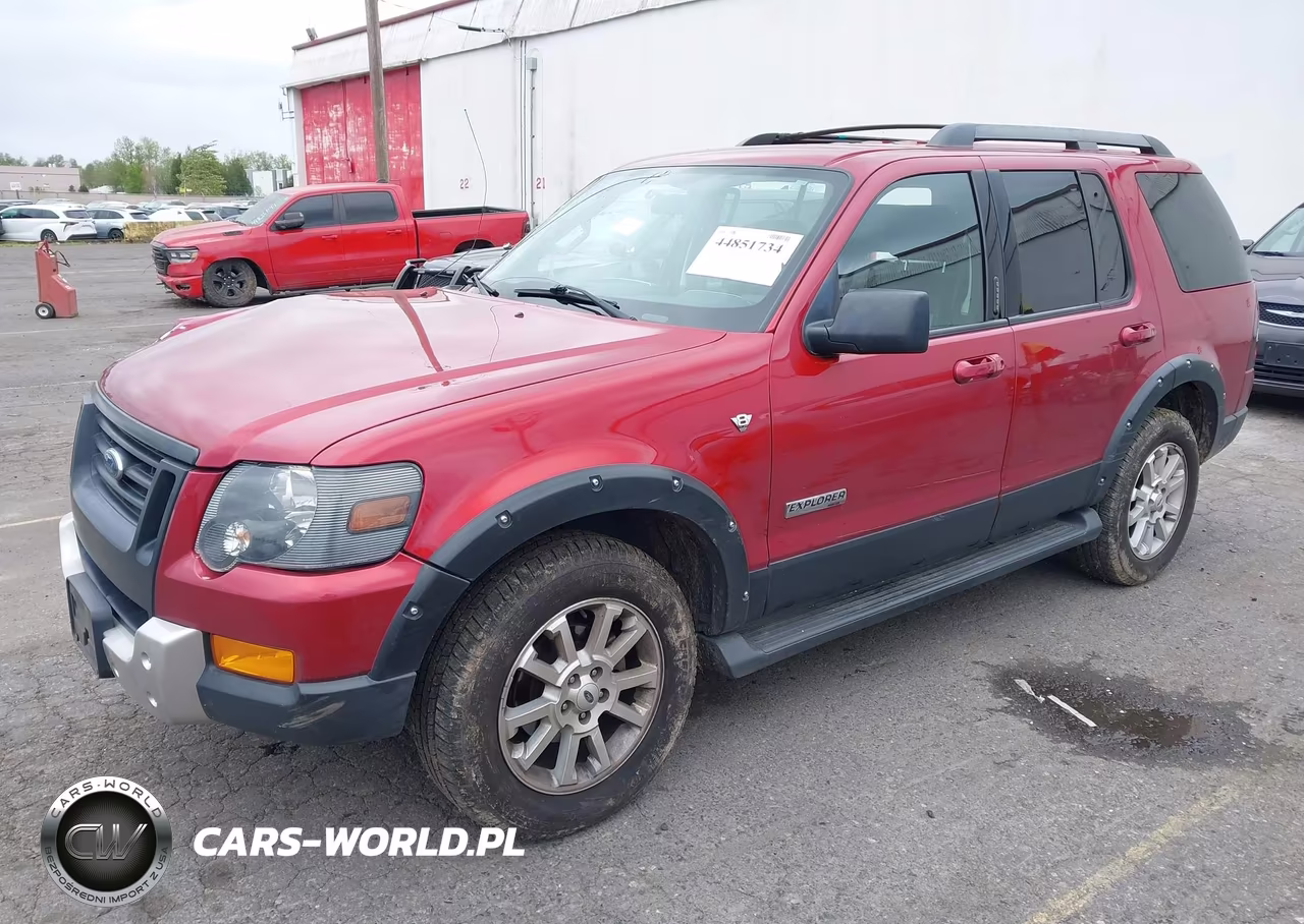 2008 Ford Explorer Xlt VIN:1FMEU73888UA13969 - 2