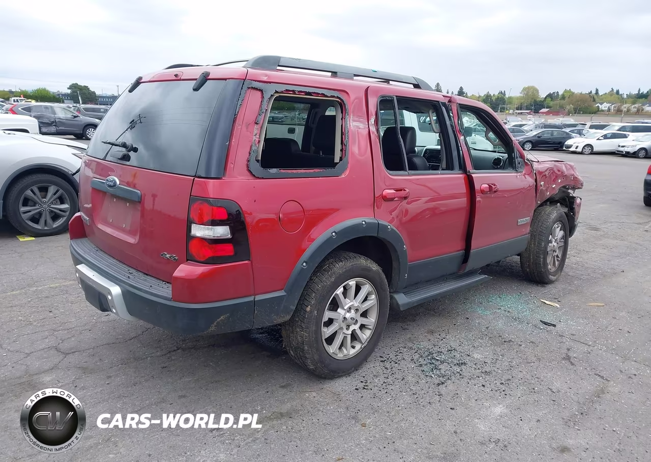 2008 Ford Explorer Xlt VIN:1FMEU73888UA13969 - 4