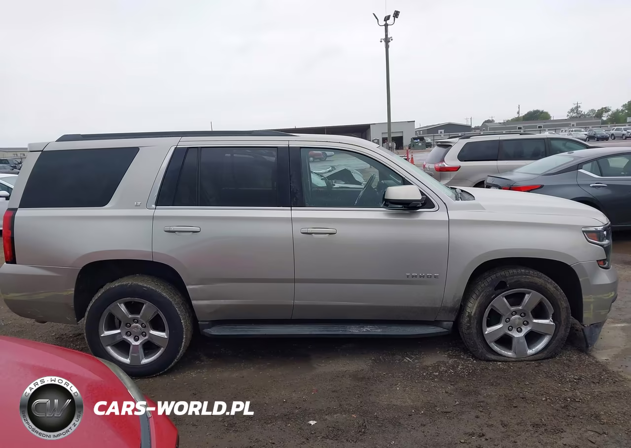 2015 Chevrolet Tahoe Lt VIN:1GNSKBKC4FR223255 - 13