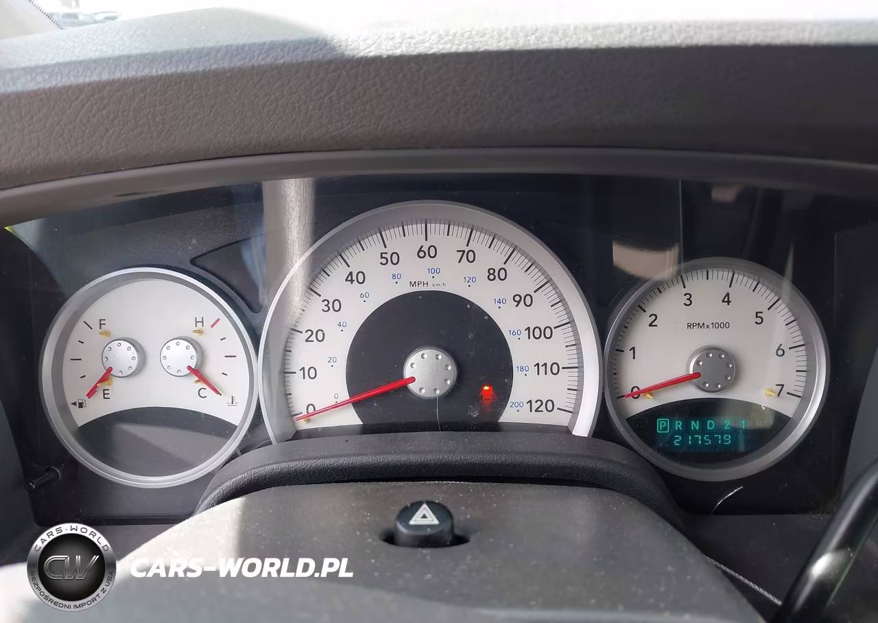 2005 Dodge Durango Slt VIN:1D4HB48NX5F535560 - 7
