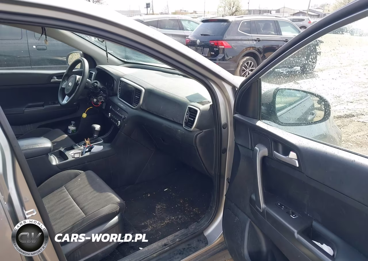 2021 Kia Sportage Lx VIN:KNDPMCAC0M7879638 - 5