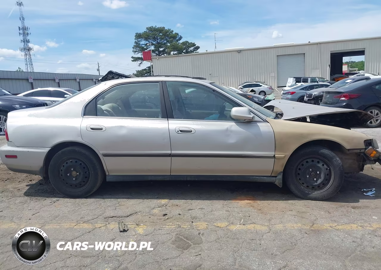 1996 Honda Accord Value VIN:1HGCD5693TA274989 - 13