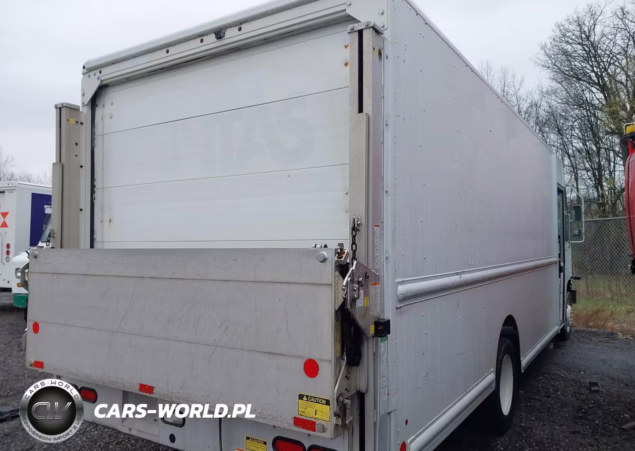 2016 Ford F-59 Commercial Stripped VIN:1F65F5KY5G0A08175 - 4